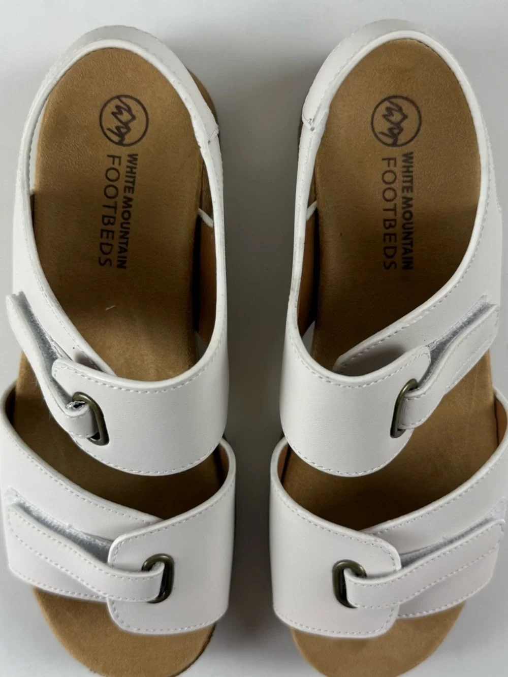 White Mountain Footbed Gelato Wedge Sandals Womens 10M White Leather NEW